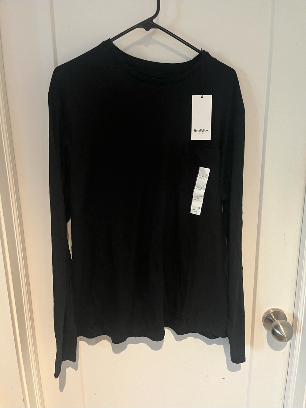 Goodfellow & Co Men's Long-Sleeve Black Crewneck Tee